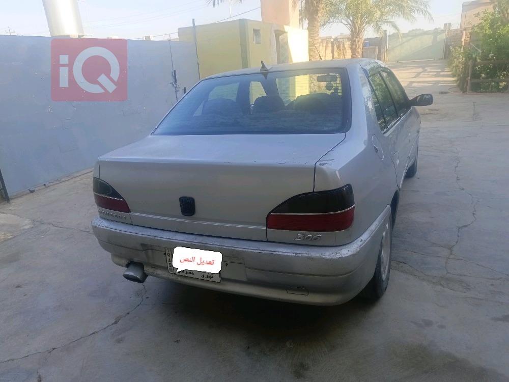بيجو 306
